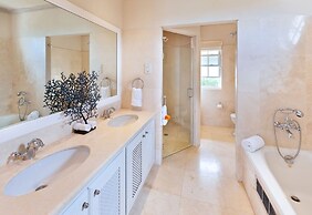 Sugar Hill - Half Century House 6 Bedroom Villa