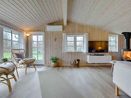 5 Star Holiday Home in Saeby