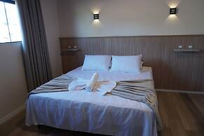 La Roza Hotel and Grill Restaurant