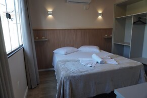 La Roza Hotel and Grill Restaurant