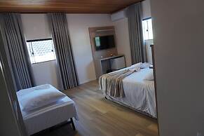 La Roza Hotel and Grill Restaurant