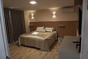 La Roza Hotel and Grill Restaurant