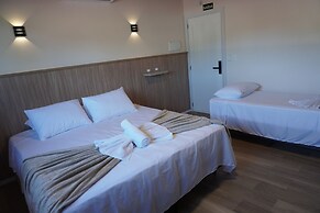 La Roza Hotel and Grill Restaurant