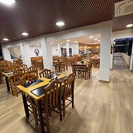 La Roza Hotel and Grill Restaurant