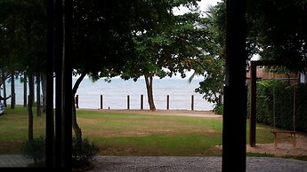Kalamari Luxury Beach Front Villa