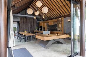 Kalamari Luxury Beach Front Villa