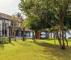 Kalamari Luxury Beach Front Villa
