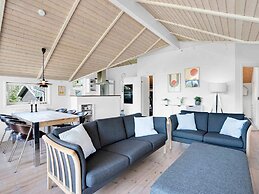 5 Star Holiday Home in Tikob