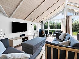 5 Star Holiday Home in Tikob