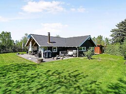 5 Star Holiday Home in Tikob