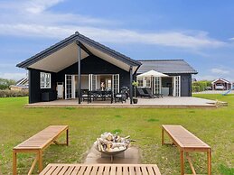 5 Star Holiday Home in Assens