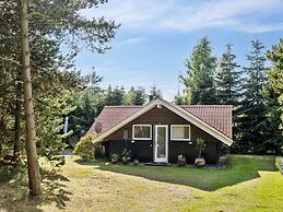 5 Star Holiday Home in Vaeggerlose