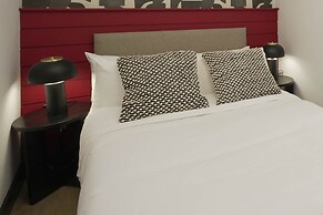 Sixty Aparthotel 2bed, Central Cardiff + Parking