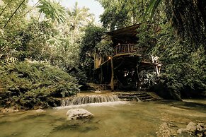 Treehouse de Valentine Mountain Resort