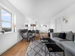 5 Star Holiday Home in Ronne