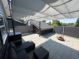 5 Star Holiday Home in Farvang