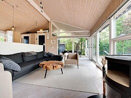 5 Star Holiday Home in Tikob