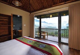 Chapa Ecolodge