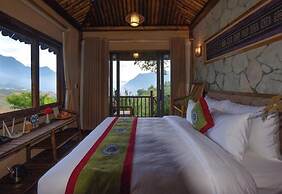 Chapa Ecolodge