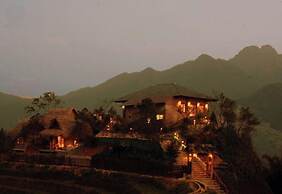 Chapa Ecolodge
