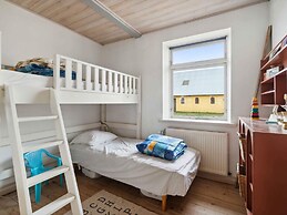 5 Star Holiday Home in Ronne