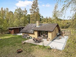 5 Star Holiday Home in Rodby