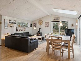 5 Star Holiday Home in Roslev