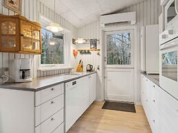 5 Star Holiday Home in Roslev