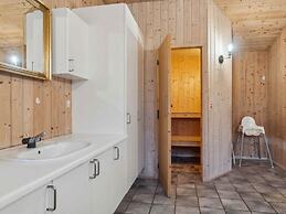 5 Star Holiday Home in Roslev