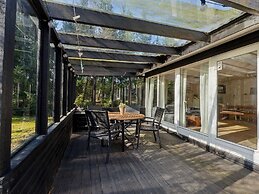 5 Star Holiday Home in Hals