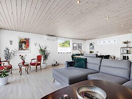 5 Star Holiday Home in Aars