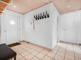 5 Star Holiday Home in Aars