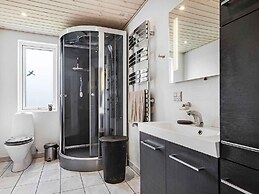 5 Star Holiday Home in Aars