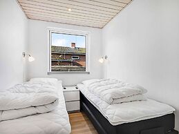 5 Star Holiday Home in Aars