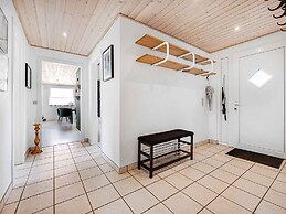 5 Star Holiday Home in Aars