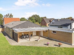 5 Star Holiday Home in Aars