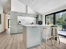 5 Star Holiday Home in Hals