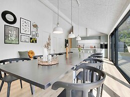 5 Star Holiday Home in Hals