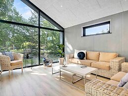 5 Star Holiday Home in Hals