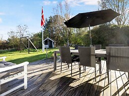5 Star Holiday Home in Hals