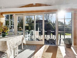 5 Star Holiday Home in Hals