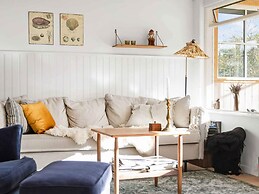 5 Star Holiday Home in Hals