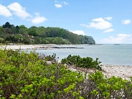 5 Star Holiday Home in Dronningmolle