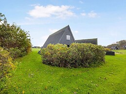 5 Star Holiday Home in Farso
