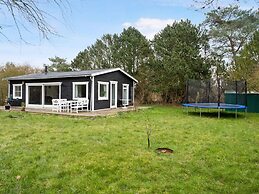 5 Star Holiday Home in Rodby