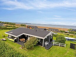 5 Star Holiday Home in Bogense
