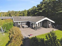 5 Star Holiday Home in Hojby