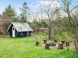 5 Star Holiday Home in Hals