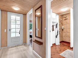 5 Star Holiday Home in Hals