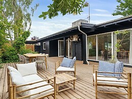 5 Star Holiday Home in Stroby